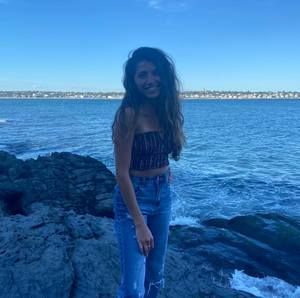 Meet your Posher, Luisa